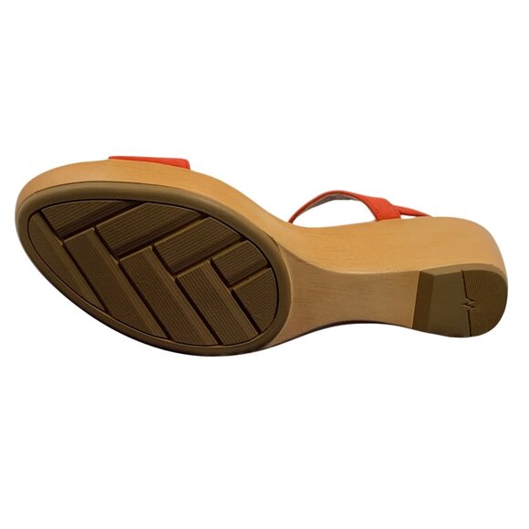 NIB $54 White Mountain Corkys Chili Red Suede Wedge Sandals Womens SZ 8M - Picture 4 of 7